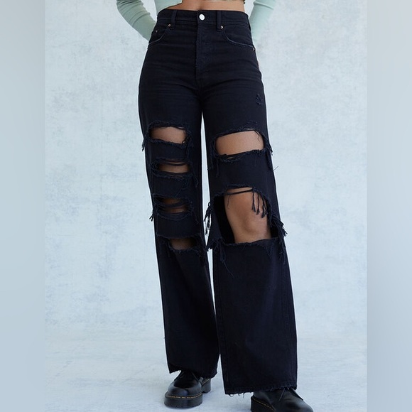 Pacsun High-Waisted Ripped Baggy Jeans - Picture 2 of 13